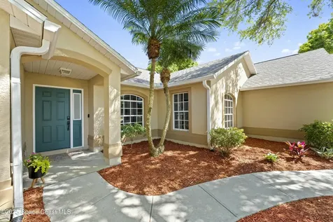 5120 Mallard Lakes Court Merritt Island FL 32953