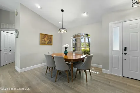 5120 Mallard Lakes Court Merritt Island FL 32953