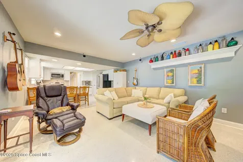 471 Bimini Lane Indian Harbour Beach FL 32937