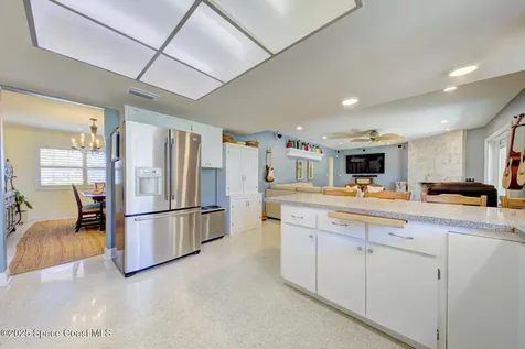 471 Bimini Lane Indian Harbour Beach FL 32937