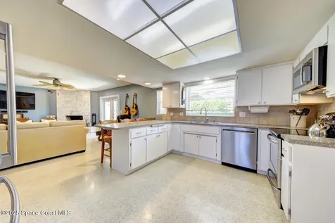 471 Bimini Lane Indian Harbour Beach FL 32937