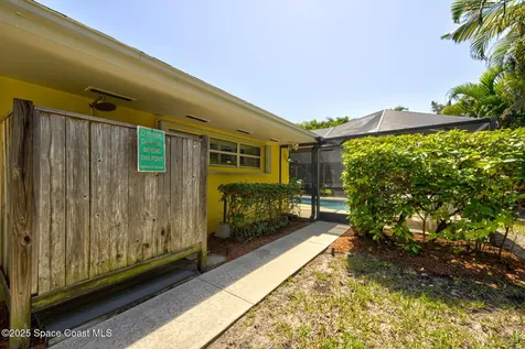471 Bimini Lane Indian Harbour Beach FL 32937
