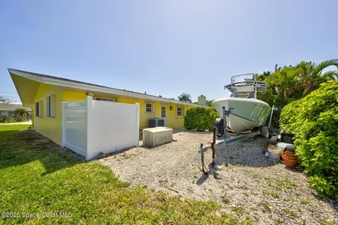 471 Bimini Lane Indian Harbour Beach FL 32937