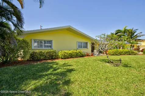 471 Bimini Lane Indian Harbour Beach FL 32937