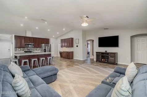 1019 Apricot Avenue SE Palm Bay FL 32909