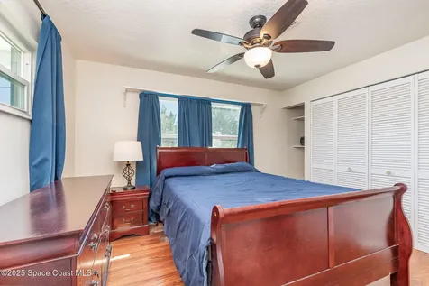 4760 Crofton Lane Mims FL 32754