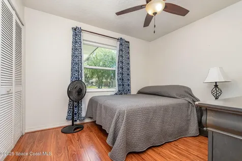 4760 Crofton Lane Mims FL 32754