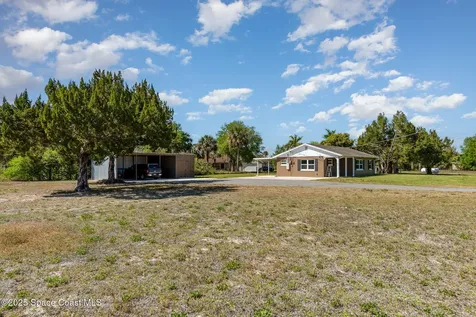 4760 Crofton Lane Mims FL 32754