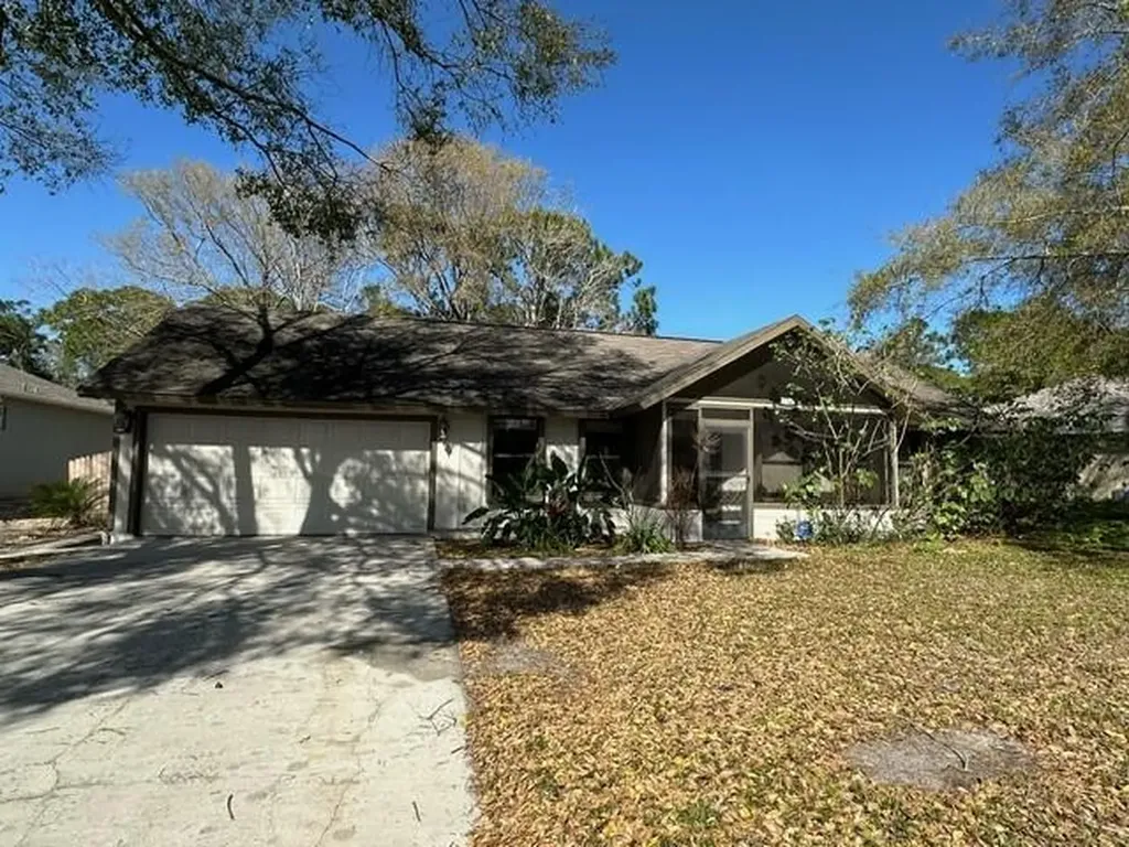 1671 Walker Street SE Palm Bay FL 32909
