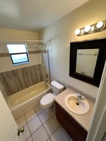 1671 Walker Street SE Palm Bay FL 32909