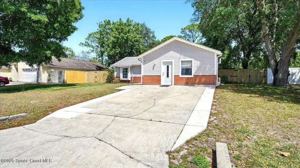 6615 Dock Avenue Cocoa FL 32927