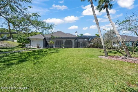 200 Lansing Island Drive Indian Harbour Beach FL 32937