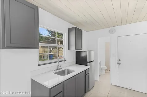 609 S 15th Street Fort Pierce FL 34950