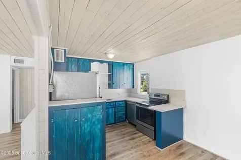 609 S 15th Street Fort Pierce FL 34950