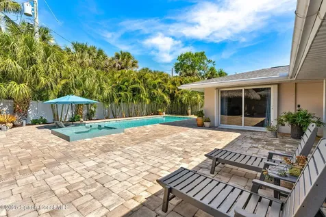 410 Oakland Avenue Indialantic FL 32903