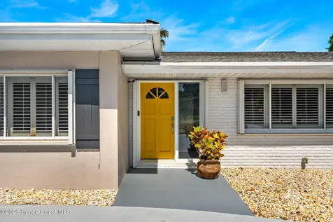 410 Oakland Avenue Indialantic FL 32903