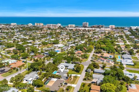 410 Oakland Avenue Indialantic FL 32903