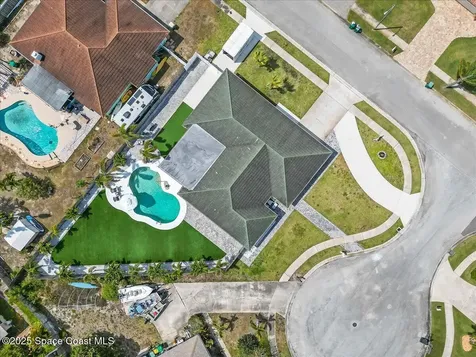 370 Cherry Court Satellite Beach FL 32937