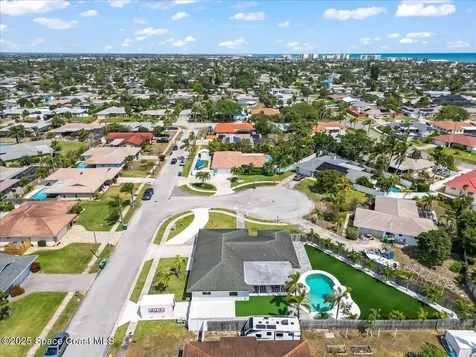 370 Cherry Court Satellite Beach FL 32937