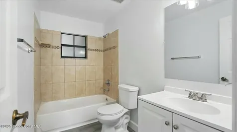 1542 Starboard Street NW Palm Bay FL 32907