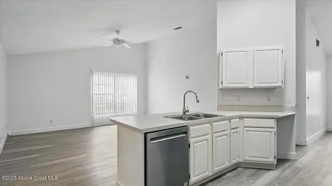 1542 Starboard Street NW Palm Bay FL 32907