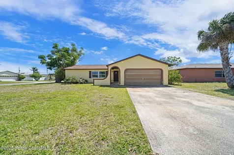 2250 Porpoise Street Merritt Island FL 32952