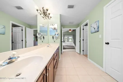 1142 Bainbury Lane West Melbourne FL 32904
