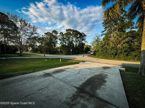 742 Damek Terrace SW Palm Bay FL 32908
