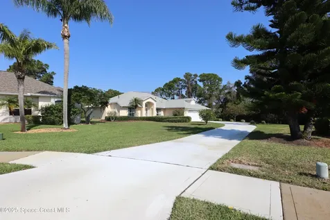 716 Bay View Court Melbourne FL 32940