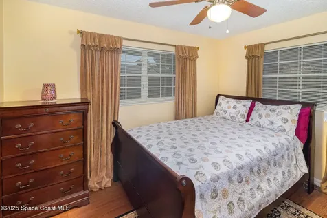 1820 Lakeside Drive Titusville FL 32780