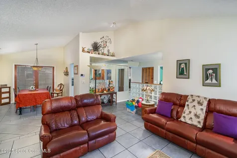 1820 Lakeside Drive Titusville FL 32780