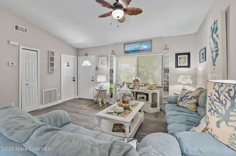 687 Di Lido Street NE Palm Bay FL 32907