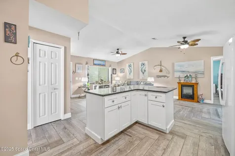 687 Di Lido Street NE Palm Bay FL 32907
