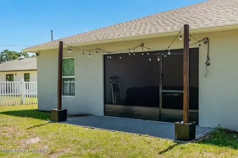 1267 Scottish Street SW Palm Bay FL 32908