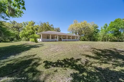 5220 Mar-lin Woods Lane Mims FL 32754