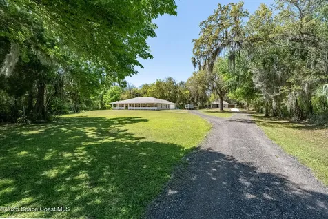 5220 Mar-lin Woods Lane Mims FL 32754