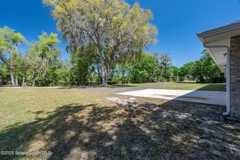 5220 Mar-lin Woods Lane Mims FL 32754