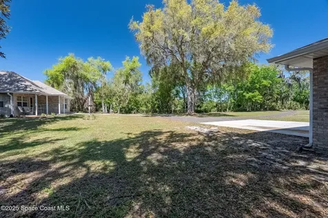 5220 Mar-lin Woods Lane Mims FL 32754