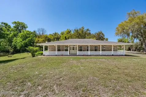 5220 Mar-lin Woods Lane Mims FL 32754