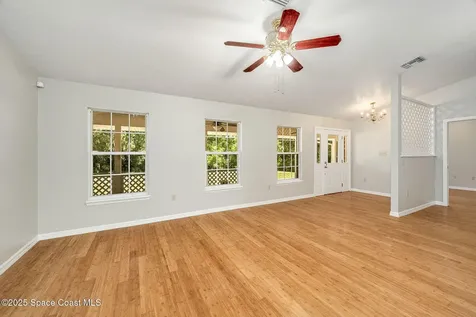 5220 Mar-lin Woods Lane Mims FL 32754