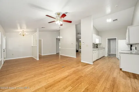 5220 Mar-lin Woods Lane Mims FL 32754