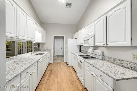 5220 Mar-lin Woods Lane Mims FL 32754