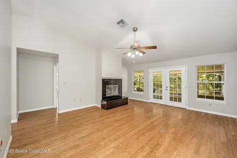 5220 Mar-lin Woods Lane Mims FL 32754