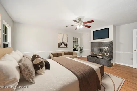 5220 Mar-lin Woods Lane Mims FL 32754