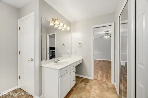 5220 Mar-lin Woods Lane Mims FL 32754