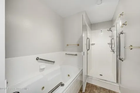 5220 Mar-lin Woods Lane Mims FL 32754