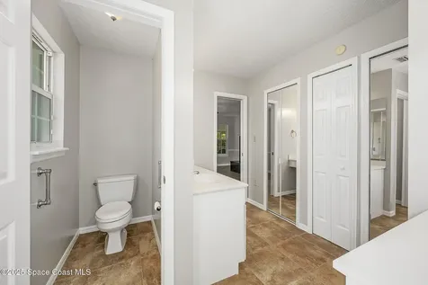 5220 Mar-lin Woods Lane Mims FL 32754