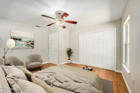 5220 Mar-lin Woods Lane Mims FL 32754