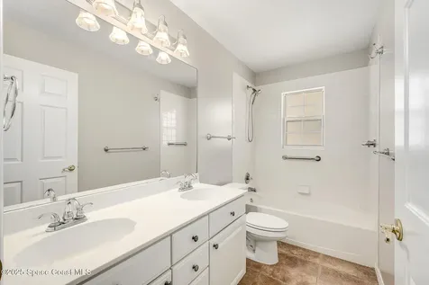 5220 Mar-lin Woods Lane Mims FL 32754