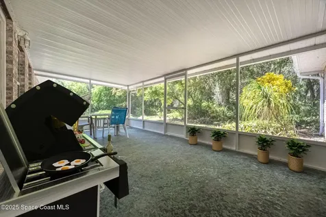5220 Mar-lin Woods Lane Mims FL 32754